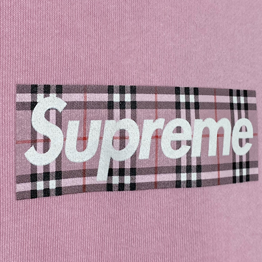 シュプリーム x バーバリー パーカー コラボ SUPREME × BURBERRY BOX LOGO フードパーカー