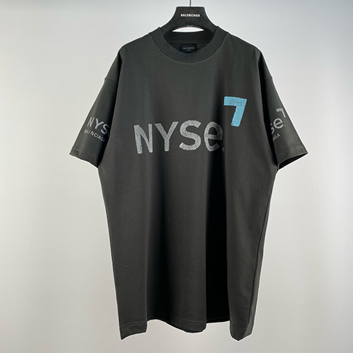 バレンシアガ 半袖Tシャツ スーパーコピー ニューヨーク証券取引所ランウェイ限定ワイドフィット男女共通アイテム