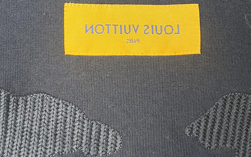 ヴィトン半袖Tシャツ フロントに刺繍された文字の半袖Tシャツ リラックスフィット