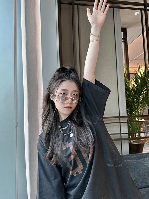 バレンシアガ半袖Tシャツ BALENCIAGA 手描きのダブルBショートスリーブTシャ