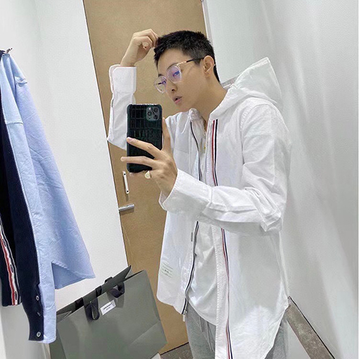 トムブラウンジャケット スーパーコピー THOM BROWNE オックスフォード生地のシャツ