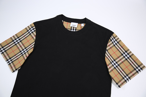 バーバリー半袖Tシャツスーパーコピー BURBERRY クラシックな袖のパッチワークチェック柄半袖