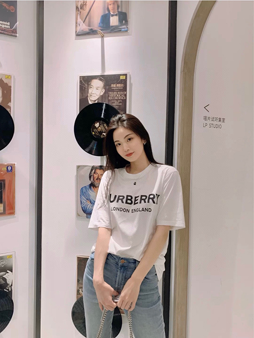 バーバリー半袖Tシャツスーパーコピー BURBERRY ロンドン限定シリーズの半袖