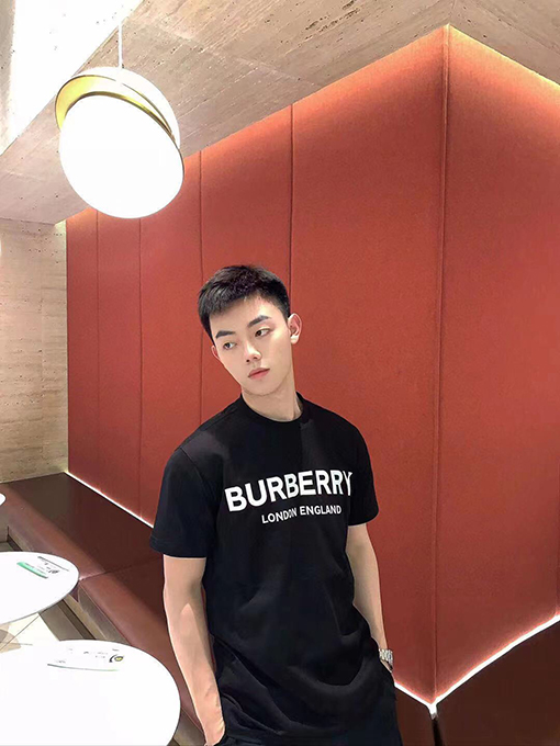 バーバリー半袖Tシャツスーパーコピー BURBERRY ロンドン限定シリーズの半袖