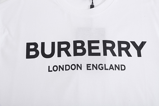 バーバリー半袖Tシャツスーパーコピー BURBERRY ロンドン限定シリーズの半袖