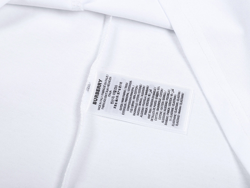 バーバリー半袖Tシャツコピー BURBERRY 星座プリントのコットンワイドシルエット半袖Tシャツ