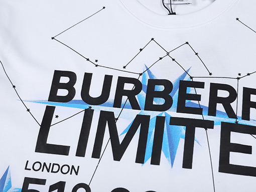 バーバリー半袖Tシャツコピー BURBERRY 星座プリントのコットンワイドシルエット半袖Tシャツ