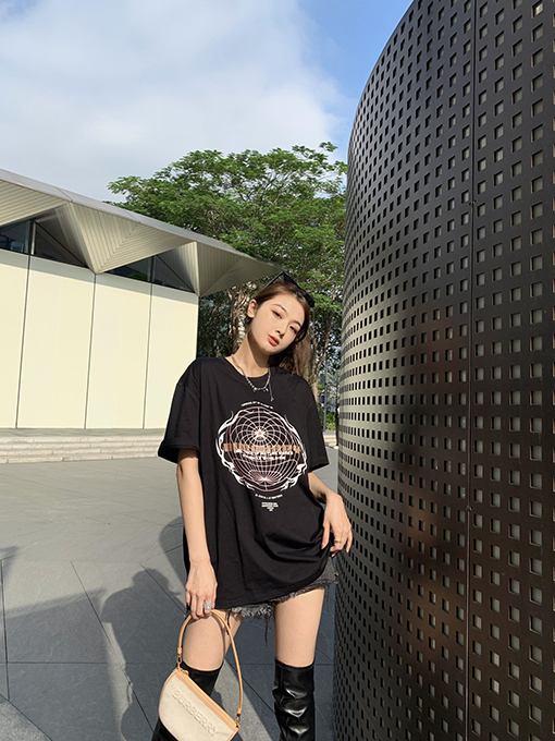 バーバリー半袖Tシャツコピー のボール型厚版プリントデザイン