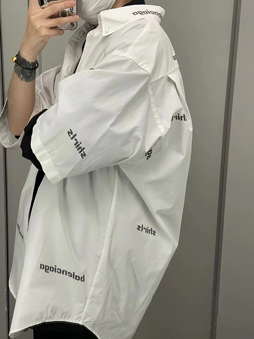 バレンシアガ シャツ コピー balenciaga ロゴプリントの半袖シャツ