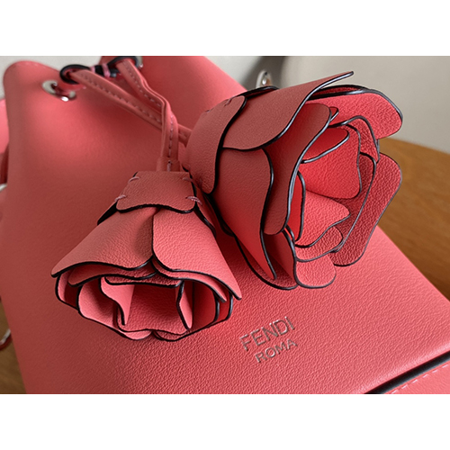 フェンディ FENDI 2023 MonTresorミニバケツバッグ