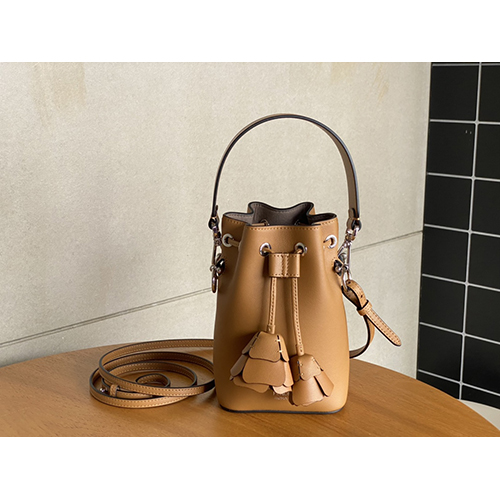フェンディ FENDI 2023 MonTresorミニバケツバッグ