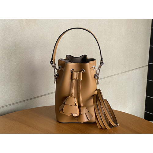 フェンディ FENDI 2023 MonTresorミニバケツバッグ