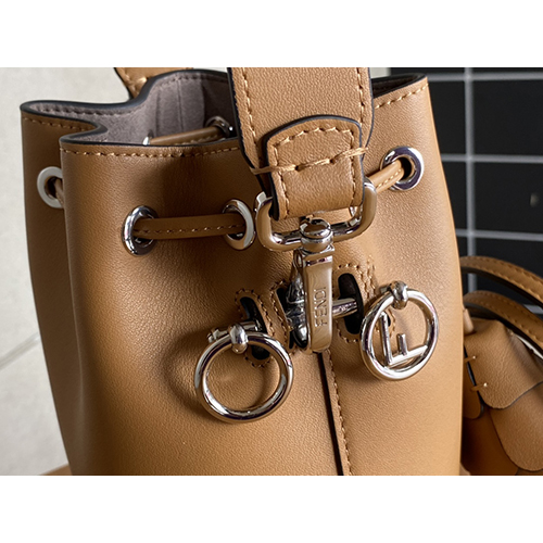 フェンディ FENDI 2023 MonTresorミニバケツバッグ