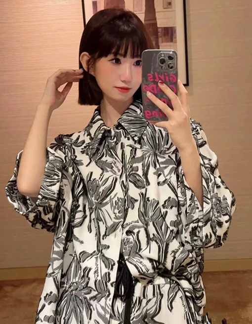 ヴィトン シャツ スーパーコピー Louis Vuitton フラワーレーヨンシャツ