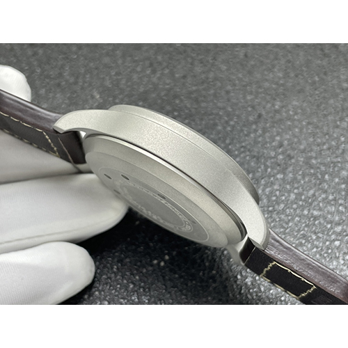 IWC  コピー 高品質 YLチタン大飛七日鎖 メンズ腕時計