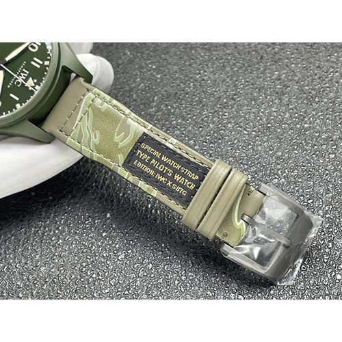 IWC コピー 高品質  8 N 24ムーブメント メンズ腕時計