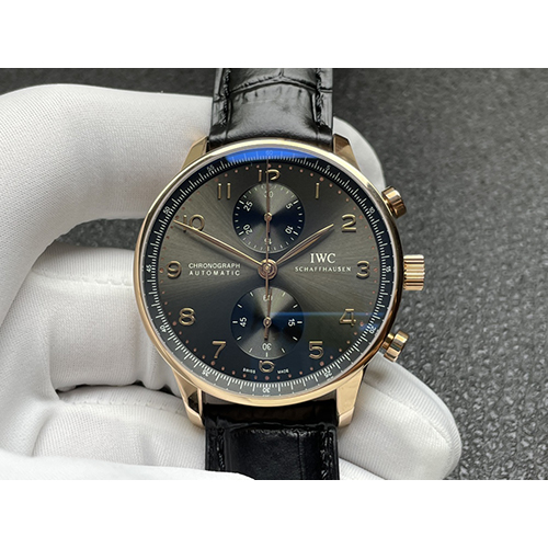 IWC コピー  ローズゴールドグレーの男性用時計