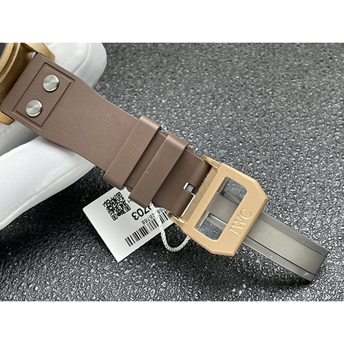 IWCコピー メンズ 新作 IW329703 腕時計 送料無料
