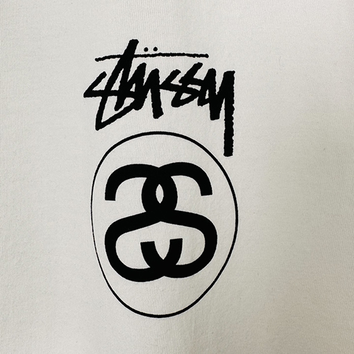 ステューシー長袖 Tシャツスーパーコピー STUSSY グラフィティパターンのダブルSロングスリーブTシャツ