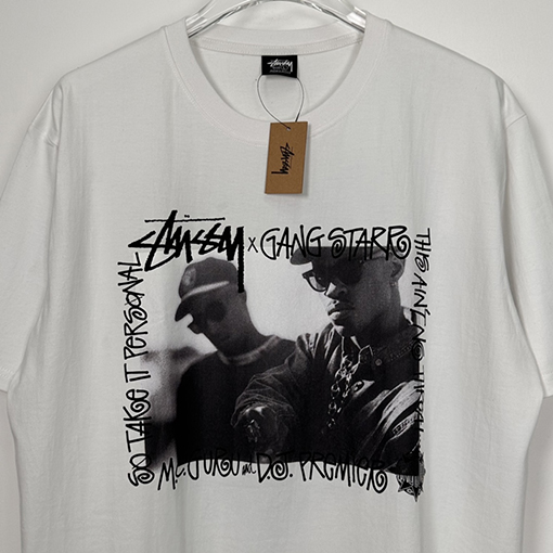 ステューシー半袖 Tシャツ スーパーコピー STUSSY X GANG STARR TEE GS 人物プリントの半袖Tシャツ