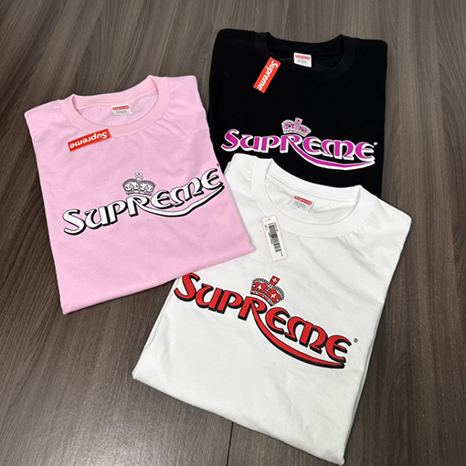 シュプリーム 半袖 Tシャツ スーパーコピー supreme 皇冠アルファベットプリントの半袖Tシャツ