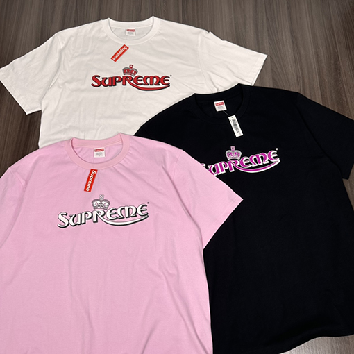 シュプリーム 半袖 Tシャツ スーパーコピー supreme 皇冠アルファベットプリントの半袖Tシャツ