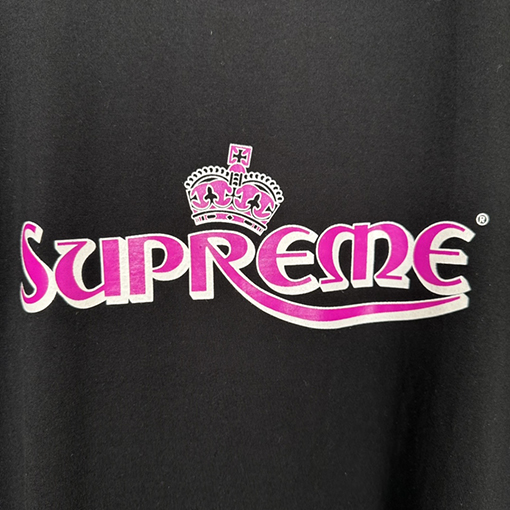シュプリーム 半袖 Tシャツ スーパーコピー supreme 皇冠アルファベットプリントの半袖Tシャツ