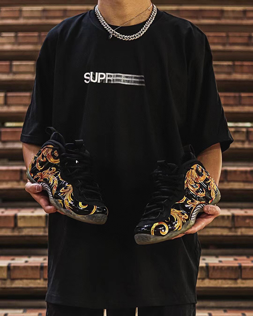 シュプリーム 半袖 Tシャツ スーパーコピー SUPREME 23SS MOTION LOGO TEE 幻影ロゴの半袖Tシャツ