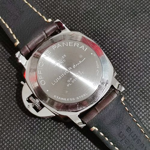 パネライスーパーコピー  ステンレス鋼ルミノデュルシリーズ腕時計  PAM 01329