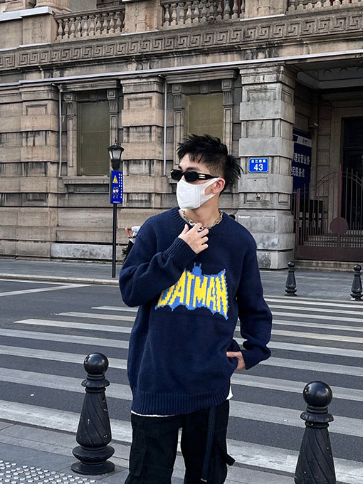 ランバンニットセータースーパーコピー Lanvin バットマンロゴのニットセーター