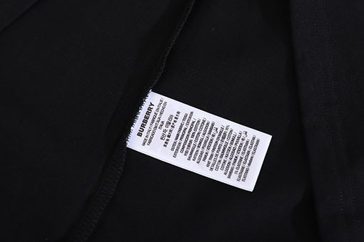 バーバリー半袖Tシャツスーパーコピー BURBERRY ベーシックロゴ半袖Tシャツ