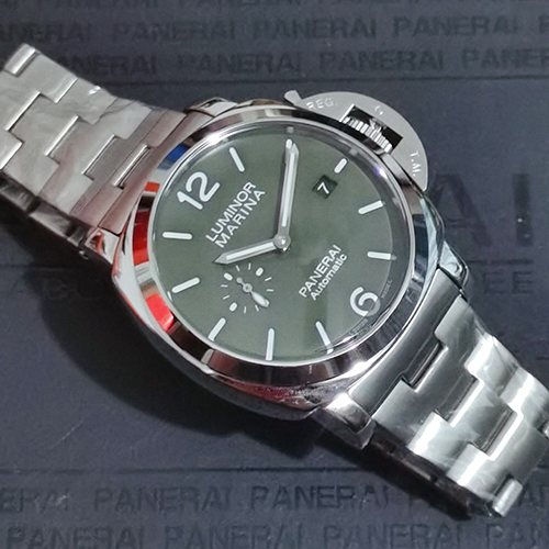 パネライコピー  ステンレス鋼ストリップ 直径44 mm  防水 人気腕時計