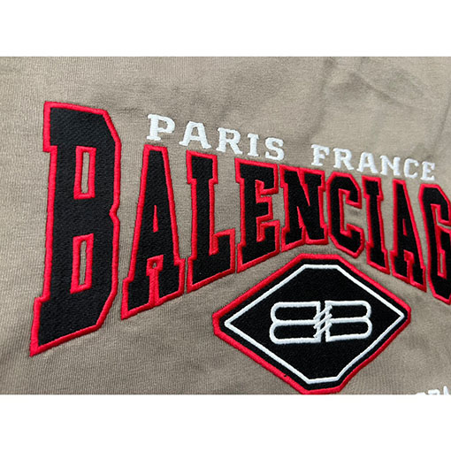バレンシアガ 半袖Tシャツスーパーコピー   BALENCIAGA赤い刺繍入りショートスリーブ