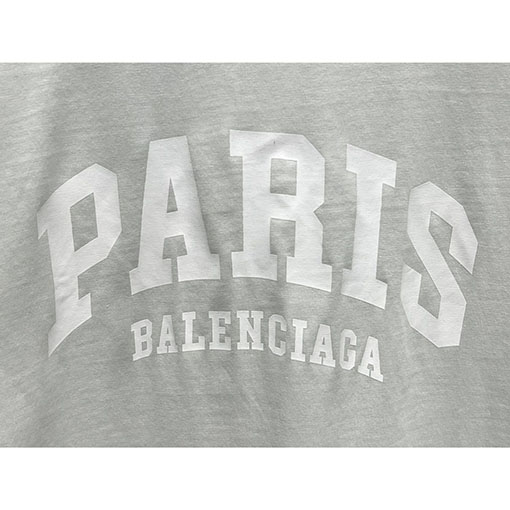 バレンシアガ 半袖Tシャツスーパーコピー  胸元にPARISプリントのショートスリーブ