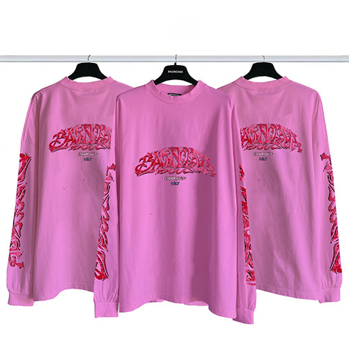 バレンシアガ 長袖 Tシャツコピー BALENCIAGA 火炎グラフィティのロゴ入り長袖Tシャツ ピンク,ネイビー