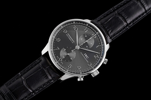 IWC コピー 新商品は文字通り目盛りが丸みを帯びている 人気時計