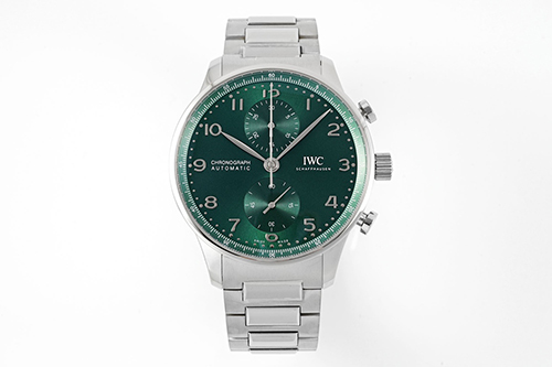 IWCコピー AZは新しい作品を担いでいるIWCポルトガルシリーズのクロノグラフ時計