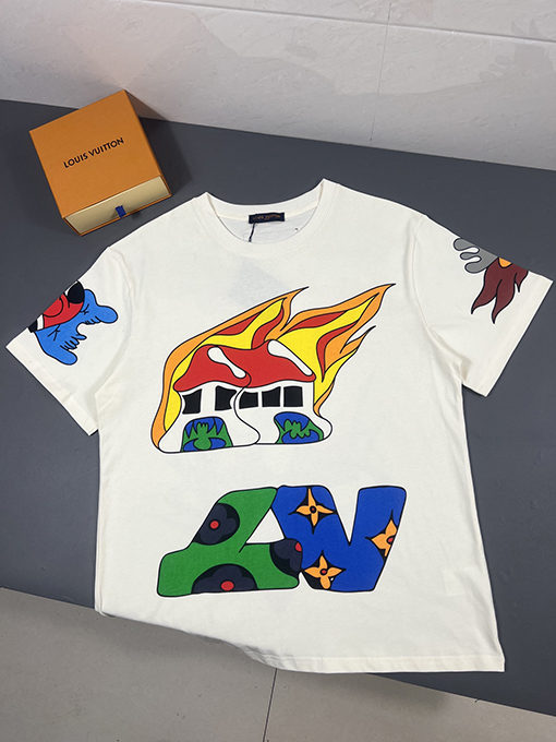 ヴィトン  半袖Tシャツ ヨーロッパランウェイ フレーム  Louis Vuitton 柄炎柄半袖Tシャツ
