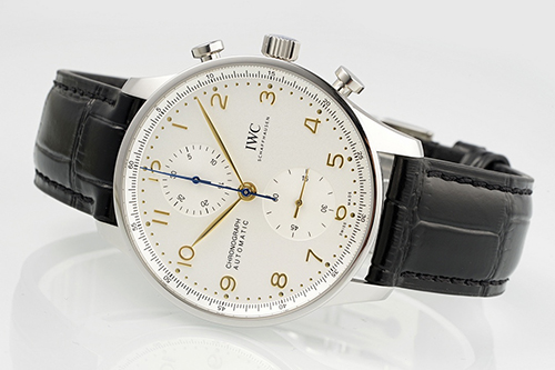 IWCスーパーコピー 絶妙なバックスルー 機械式 ウォッチ 時計 人気時計
