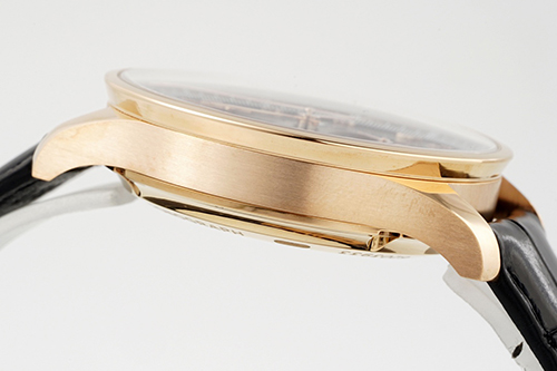 IWCスーパーコピー 高品質 新作  サファイアクリスタルガラス 時計 メンズ