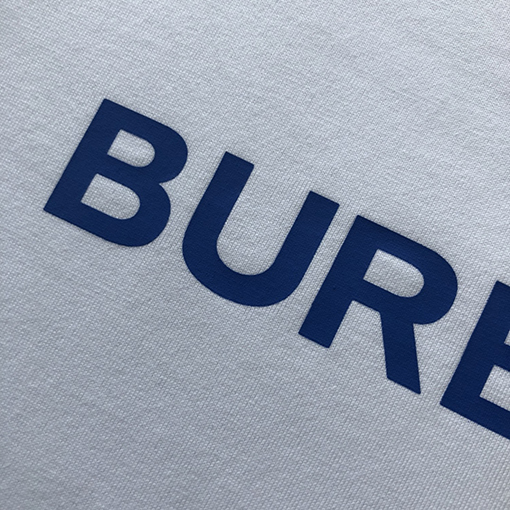 バーバリー半袖Tシャツ スーパーコピー BURBERRYクラシックな文字プリント半袖Tシャツ
