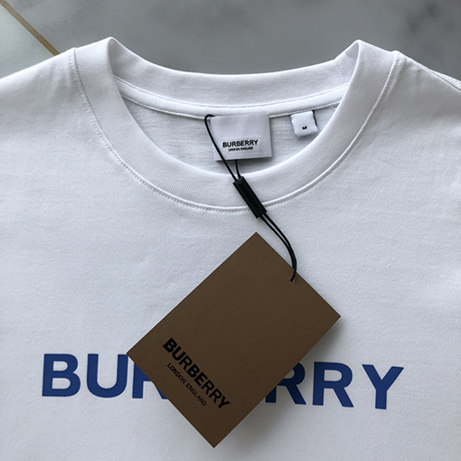 バーバリー半袖Tシャツ スーパーコピー BURBERRYクラシックな文字プリント半袖Tシャツ