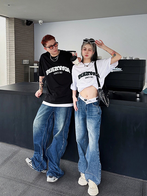 バレンシアガ 半袖Tシャツ スーパーコピー  BALENCIAGA レタリング刺繍ラウンドネック半袖Tシャツ