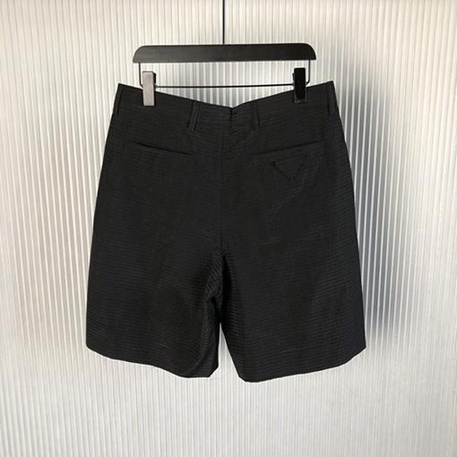 プラダ 短パン スーパーコピー PRADAメンズ ショート ハーフパンツ