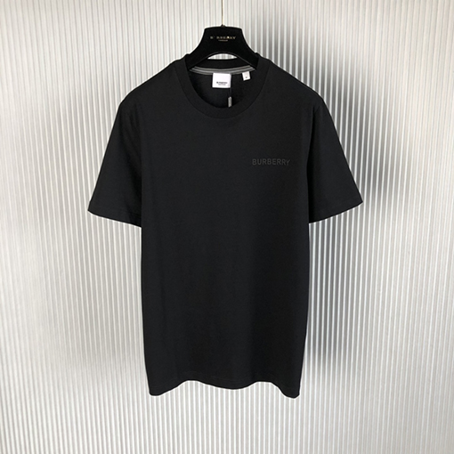 バーバリー 半袖Tシャツ スーパーコピー レターバッジ半袖TシャツBURBERRY シンプルなクラシックなデザイン