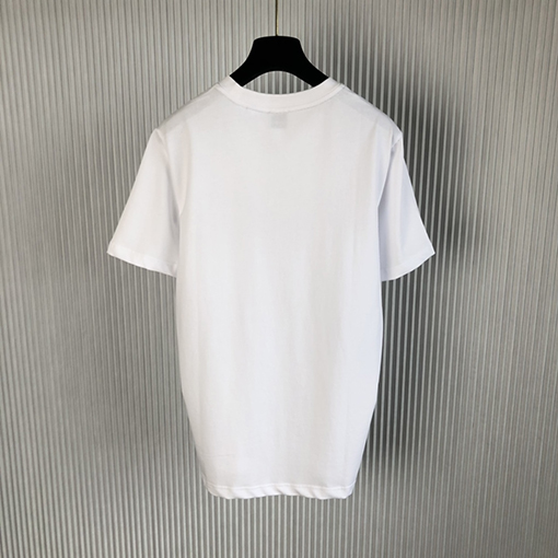 バーバリー 半袖Tシャツ スーパーコピー レターバッジ半袖TシャツBURBERRY シンプルなクラシックなデザイン