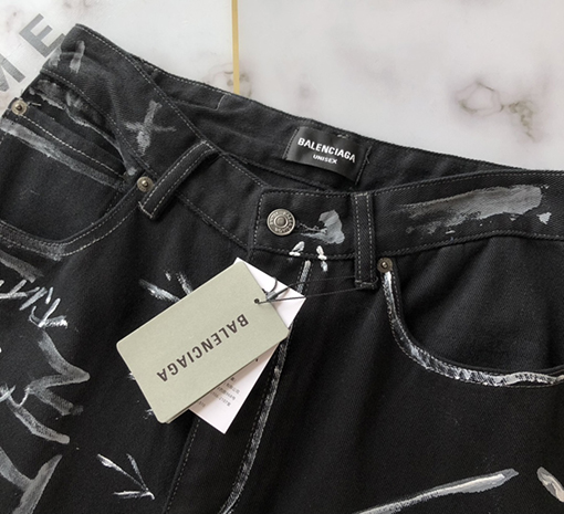 バレンシアガ デニムパンツ スーパーコピー BALENCIAGA 最新グラフィティデニムパンツ