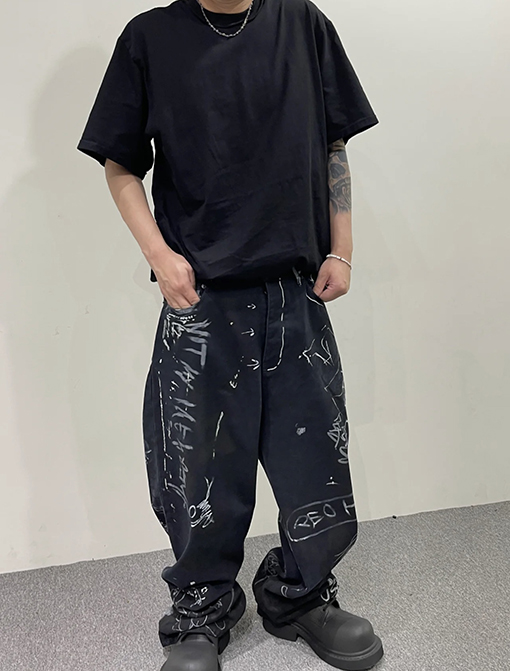 バレンシアガ デニムパンツ スーパーコピー BALENCIAGA 最新グラフィティデニムパンツ