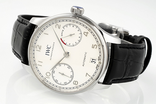 IWCコピー 牛革とIWCオリジナルレベルの折りたたみバックル 大人気商品 時計