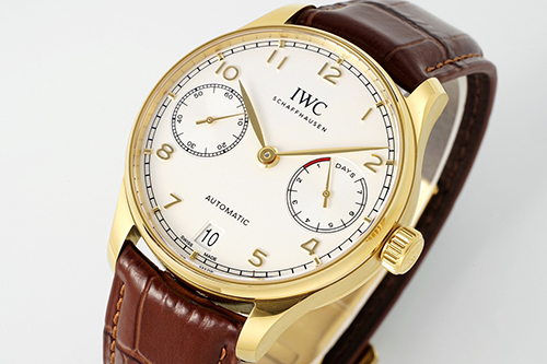 IWCコピー 構造は52010ムーブメントと80%の一致度がある 速報新作発表 時計